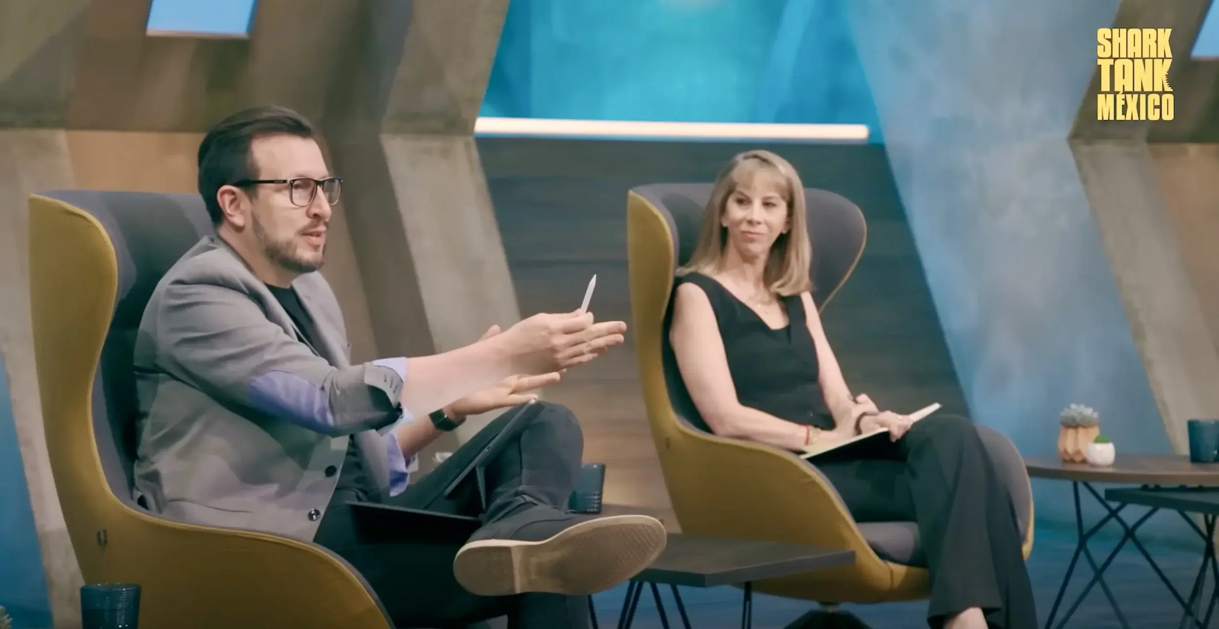 Alexander Torrenegra on Shark Tank Mexico